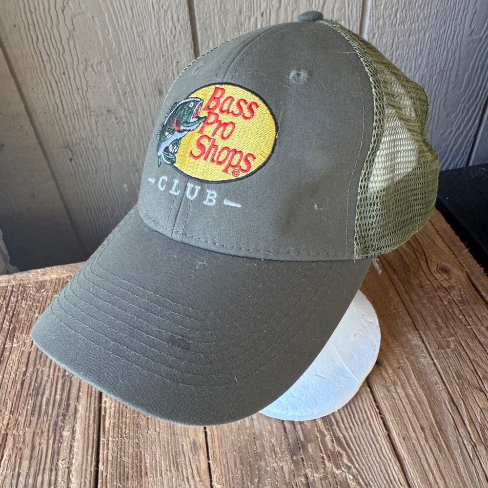 Bass Pro Shops Club Trucker Hat Mesh Snapback Cap Olive Green Mens